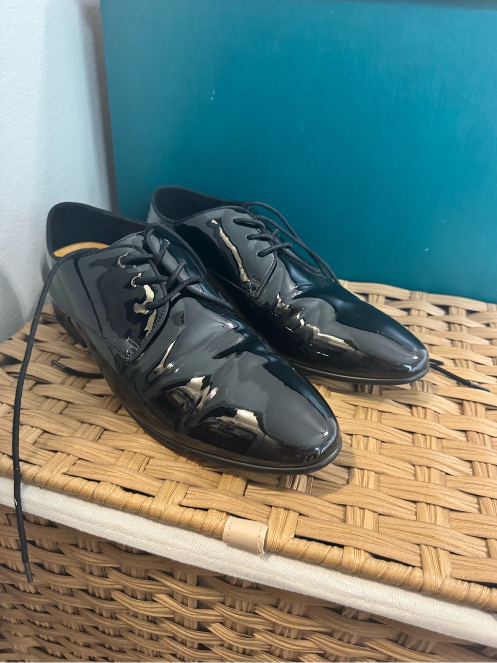 No. 6 Black Patent Leather Derby Shoes